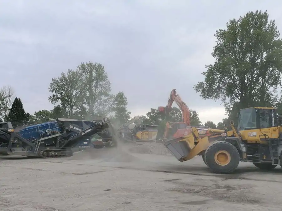 Herstellung von Zuschlagsstoffen für RC Beton aus Abbruchmaterial