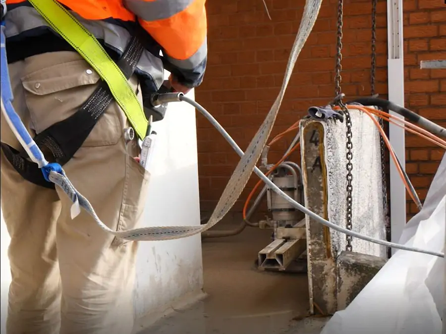 Balkone mit Wandsägetechnik entfernt - A&S Betondemontage GmbH