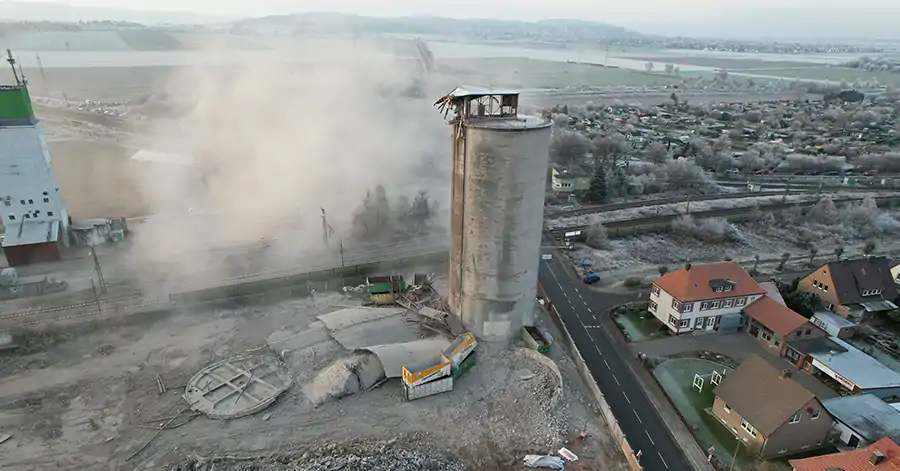 Silo Sprengung - A&S Betondemontage GmbH